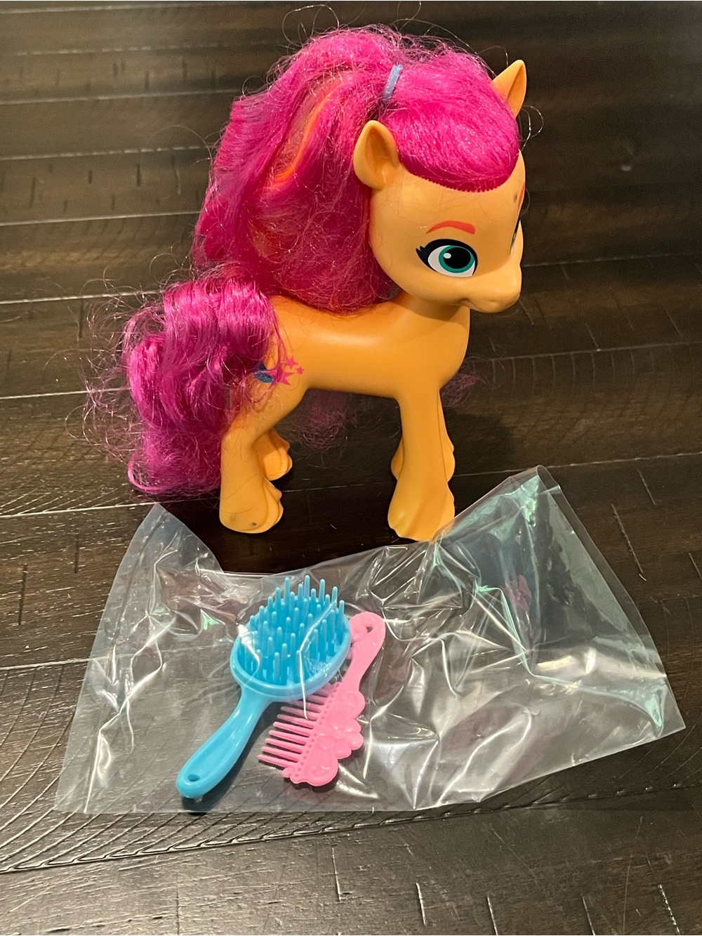 Hasbro My Little Pony Sunny Starscout Pony Doll With Comb